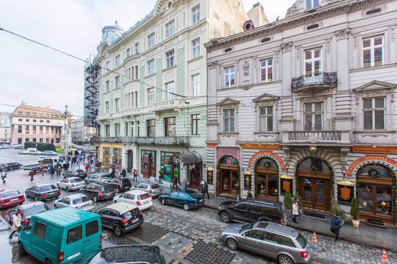Біля Вокзалу Квартира Подобово По Вулиці Коротка 11 Сучасна Після Ремонту Lviv Exterior photo